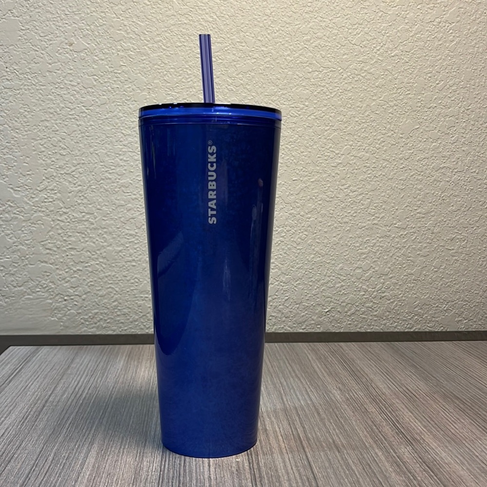 NWT Starbucks Tumbler Cold Drink Venti Blue 24oz